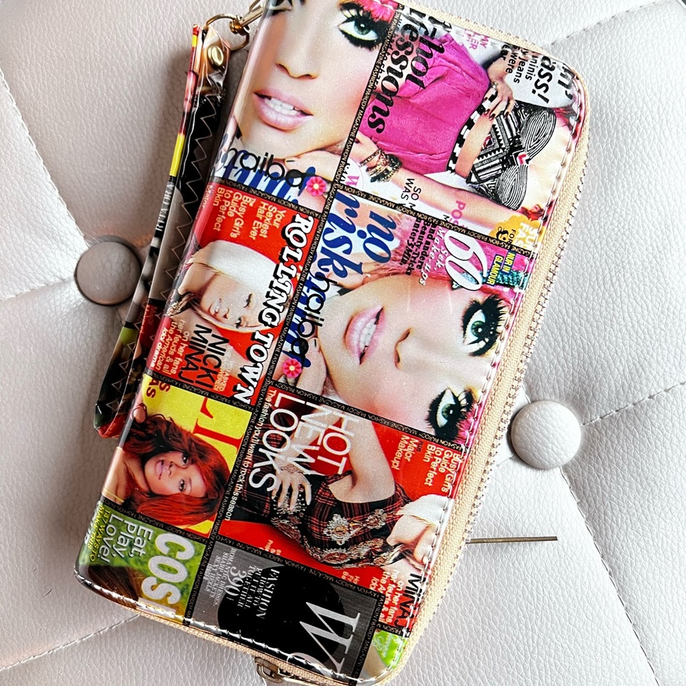 Fashion Magazine Print Women's Clutch